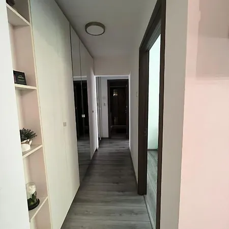 Apartament Tony