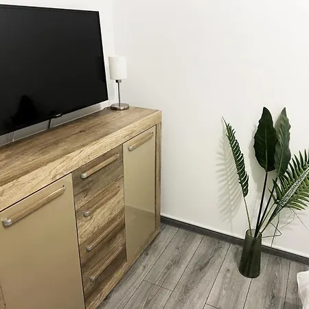 Apartament Tony Konstanca